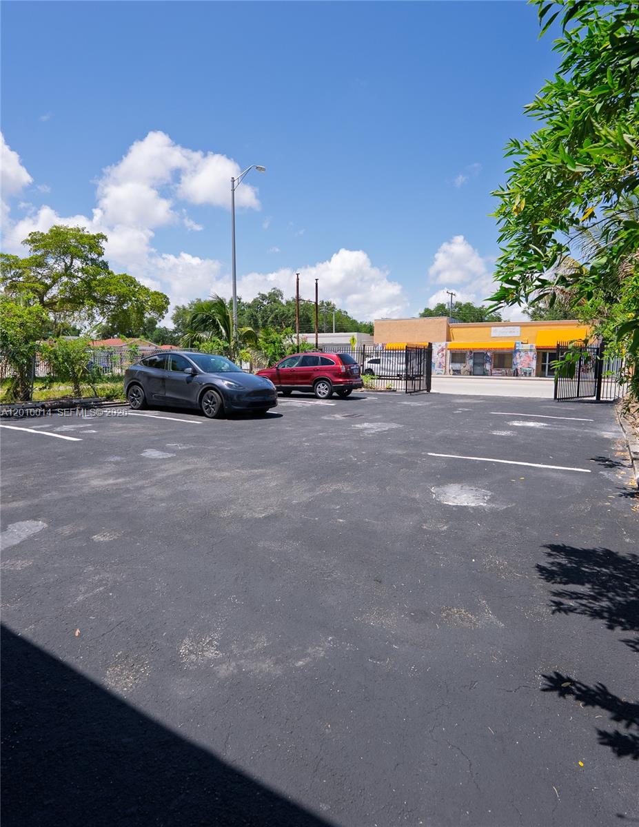   /   sq. ft. $ 2026-04-29 0 Photo