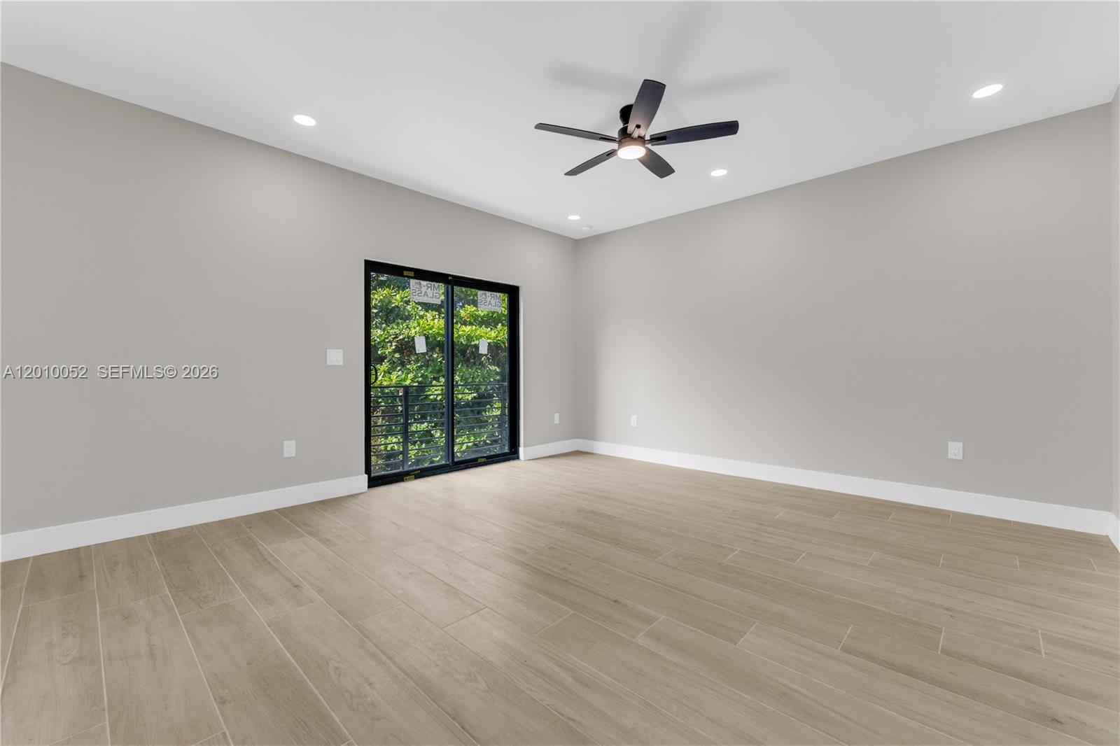 See details / 3312 sq. ft. $ 2026-04-29 0 Photo