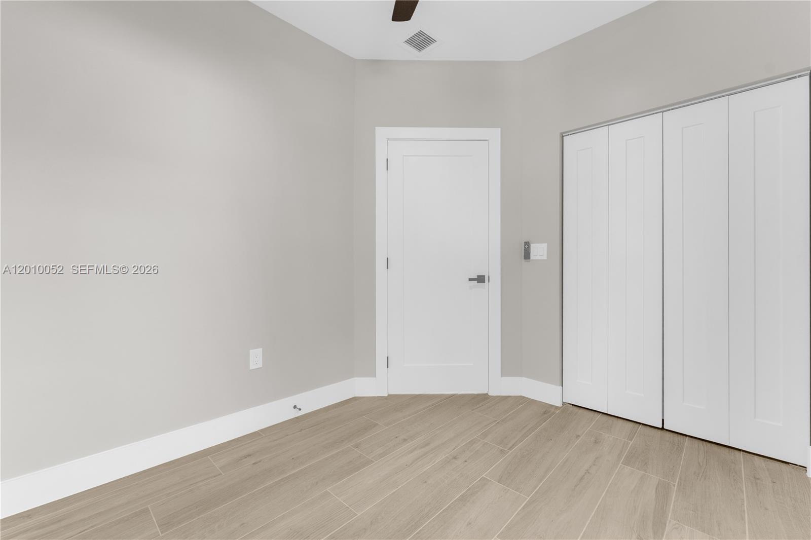 See details / 3312 sq. ft. $ 2026-04-29 0 Photo