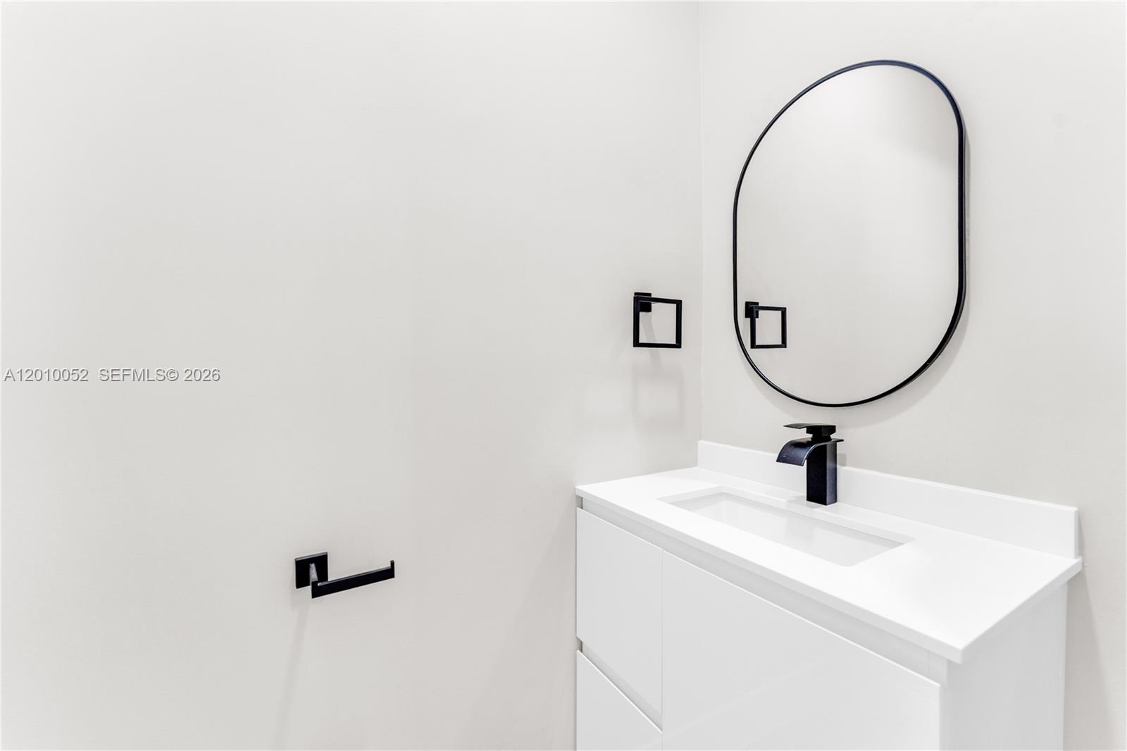 See details / 3312 sq. ft. $ 2026-04-29 0 Photo