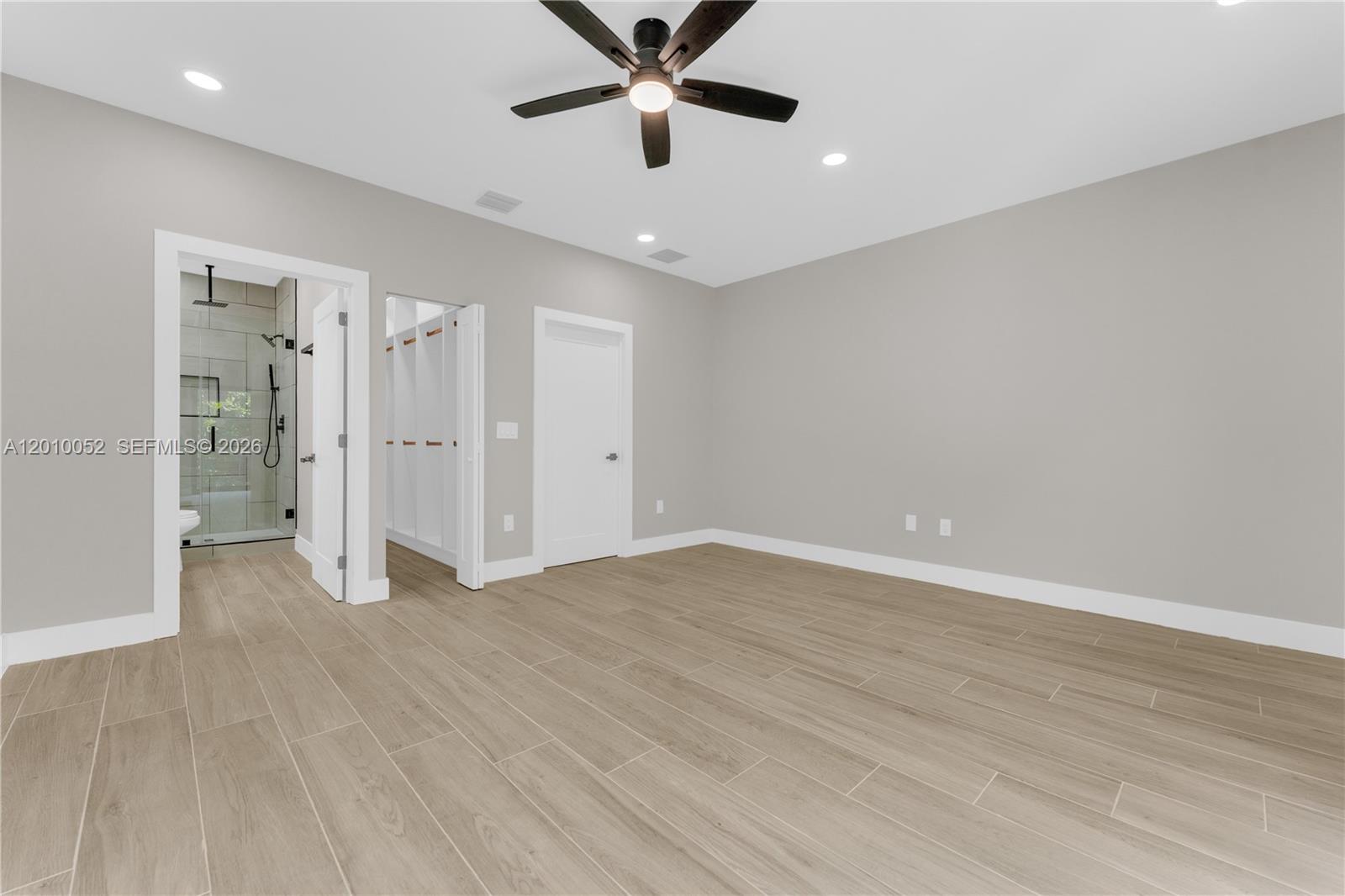 See details / 3312 sq. ft. $ 2026-04-29 0 Photo