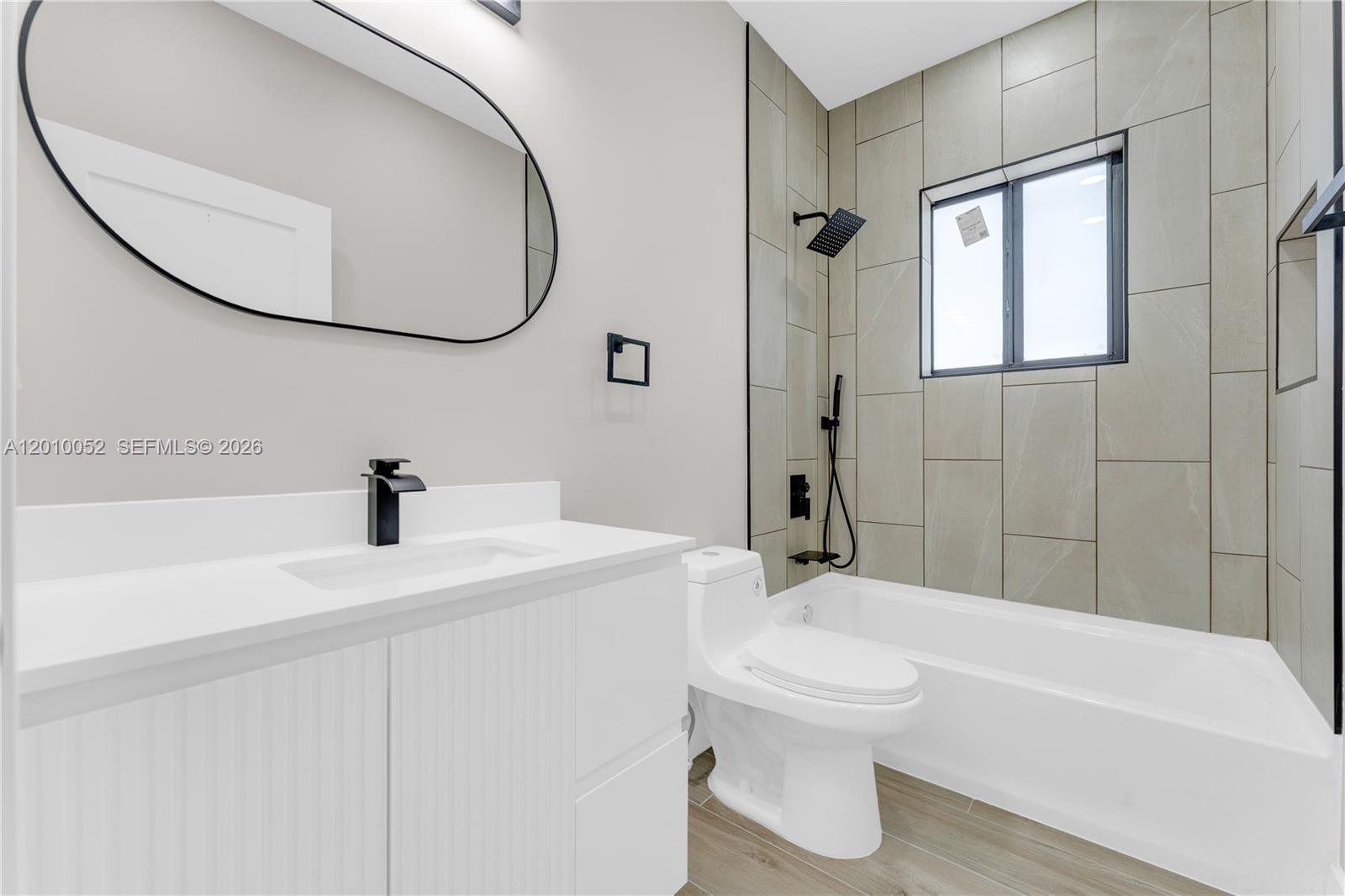 See details / 3312 sq. ft. $ 2026-04-29 0 Photo