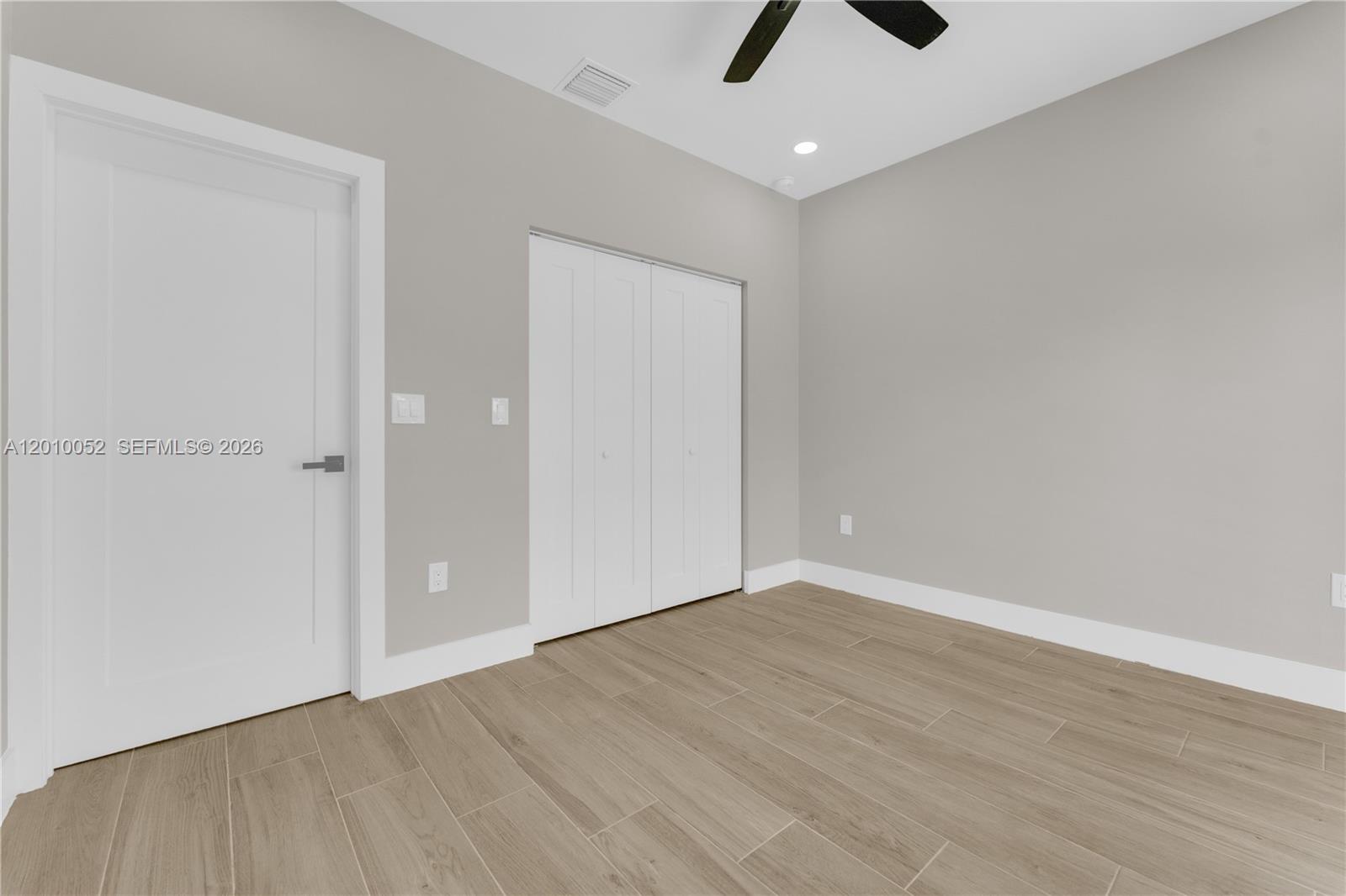 See details / 3312 sq. ft. $ 2026-04-29 0 Photo