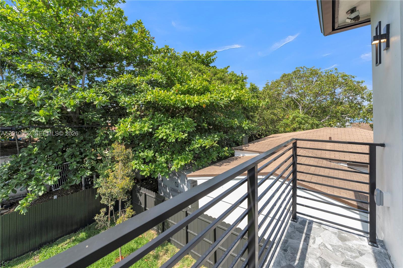 See details / 3312 sq. ft. $ 2026-04-29 0 Photo