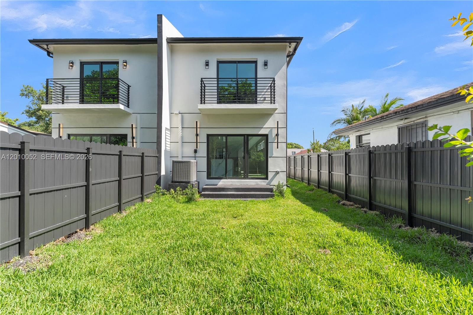See details / 3312 sq. ft. $ 2026-04-29 0 Photo