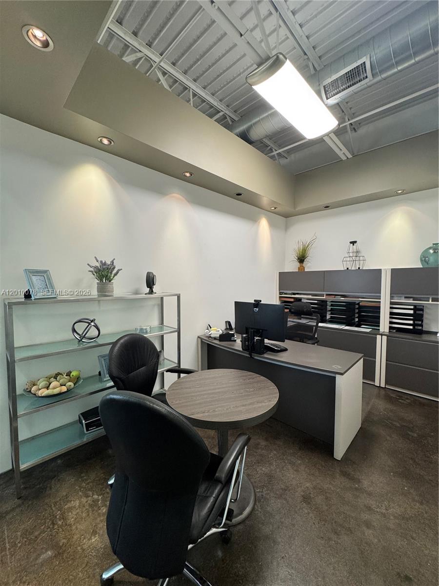   /   sq. ft. $ 2026-04-29 0 Photo