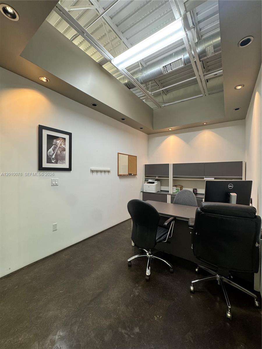   /   sq. ft. $ 2026-04-29 0 Photo