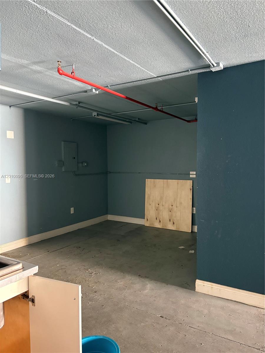 116  /   sq. ft. $ 2026-04-29 0 Photo