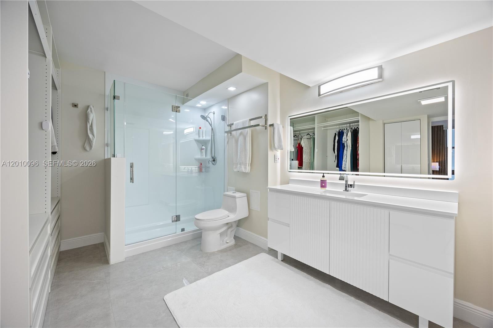 Photo of 20379 Country Club Dr  #1239, Aventura, Florida, 33180 - 