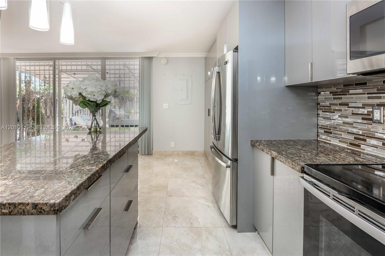 Photo of 928 27th Ave  (928), Hallandale Beach, Florida, 33009 - 