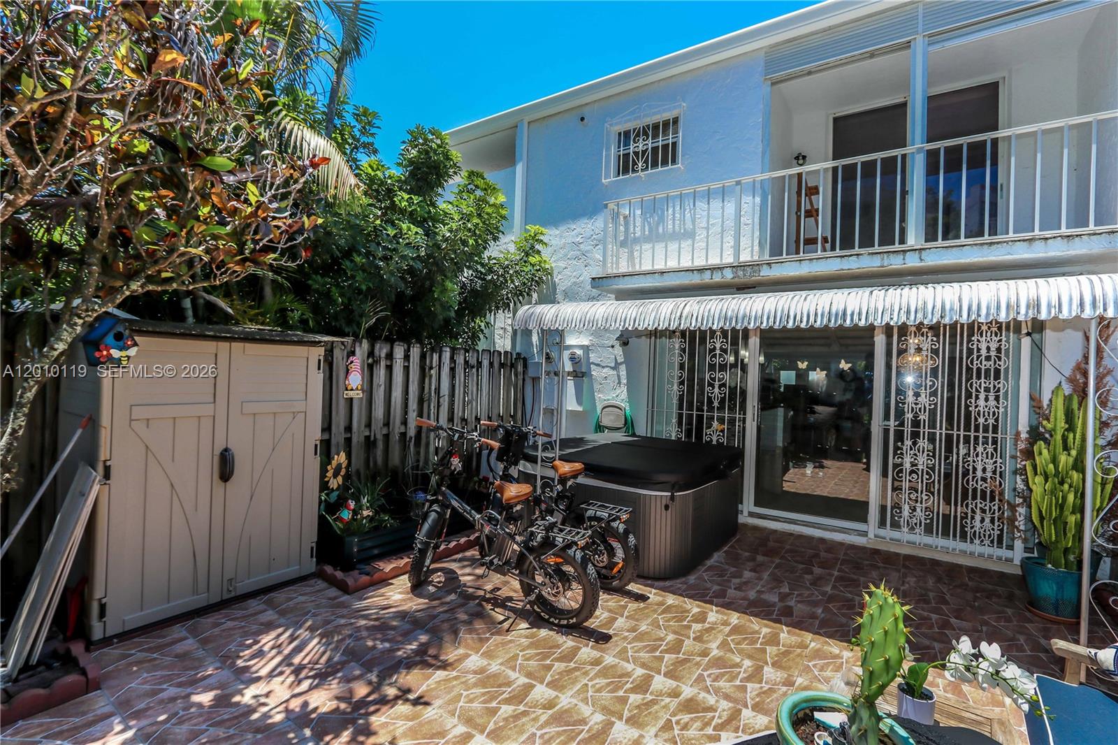 Photo of 928 27th Ave  (928), Hallandale Beach, Florida, 33009 - 