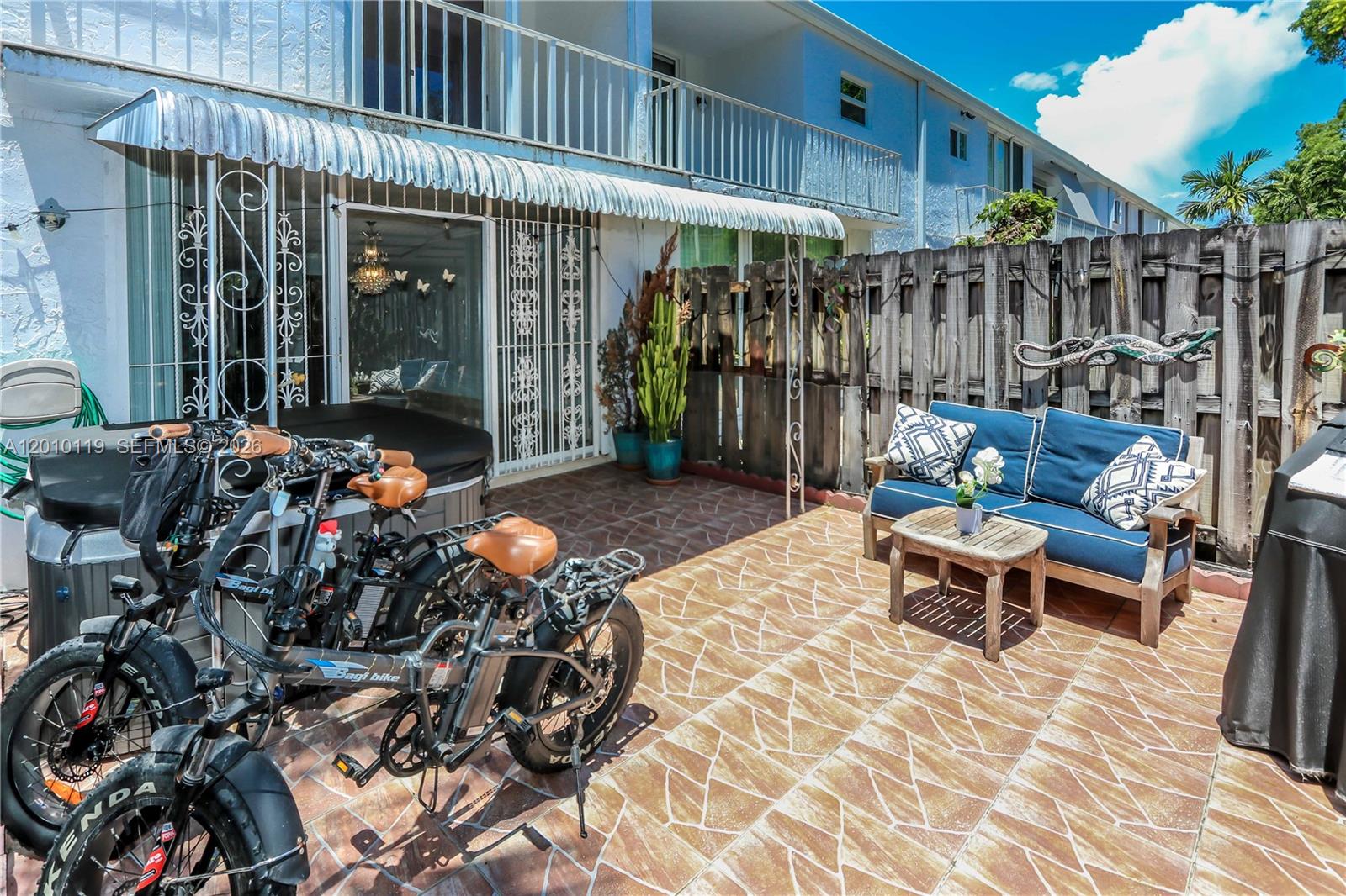 Photo of 928 27th Ave  (928), Hallandale Beach, Florida, 33009 - 
