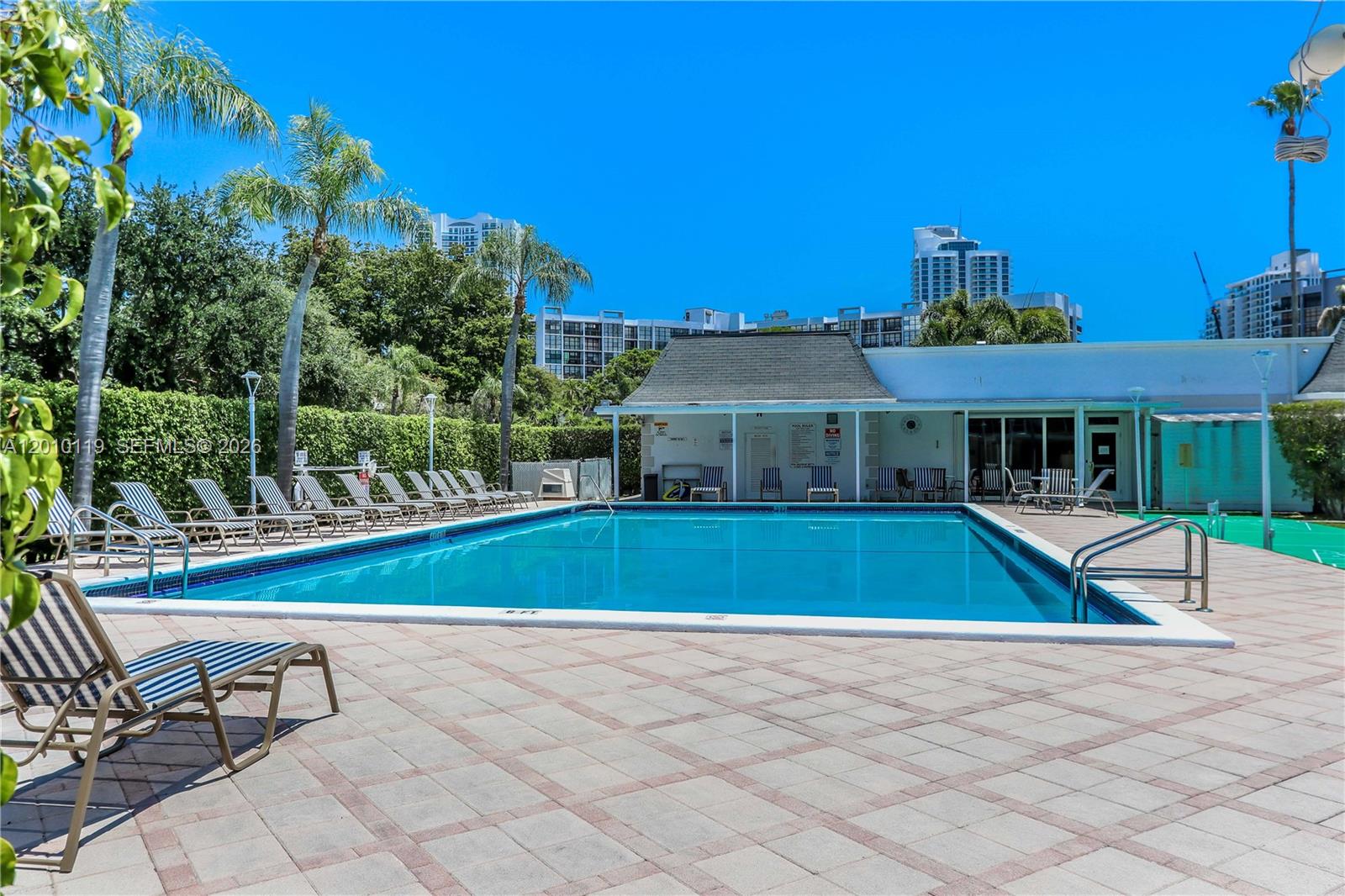 Photo of 928 27th Ave  (928), Hallandale Beach, Florida, 33009 - 