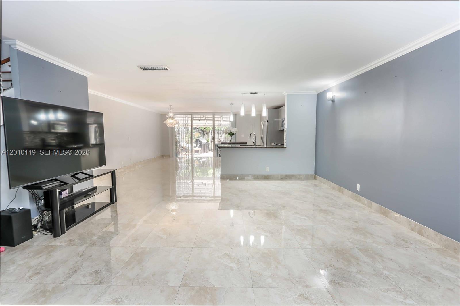 Photo of 928 27th Ave  (928), Hallandale Beach, Florida, 33009 - 