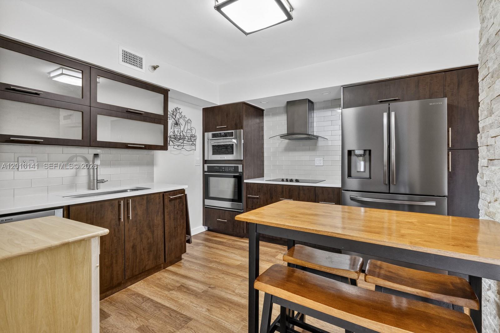 Photo of 3500 Mystic Pointe Dr  #302, Aventura, Florida, 33180 - 