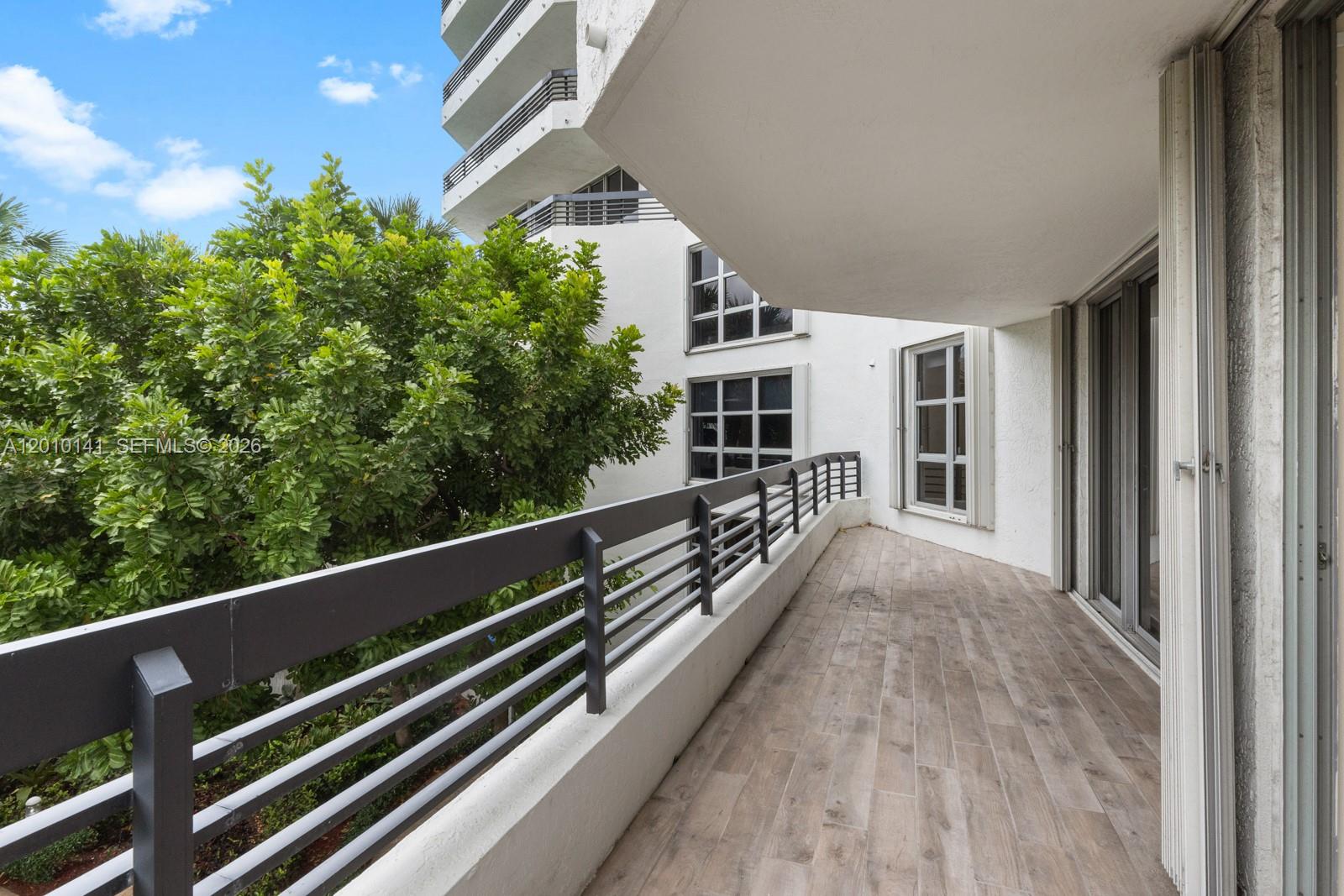 Photo of 3500 Mystic Pointe Dr  #302, Aventura, Florida, 33180 - 
