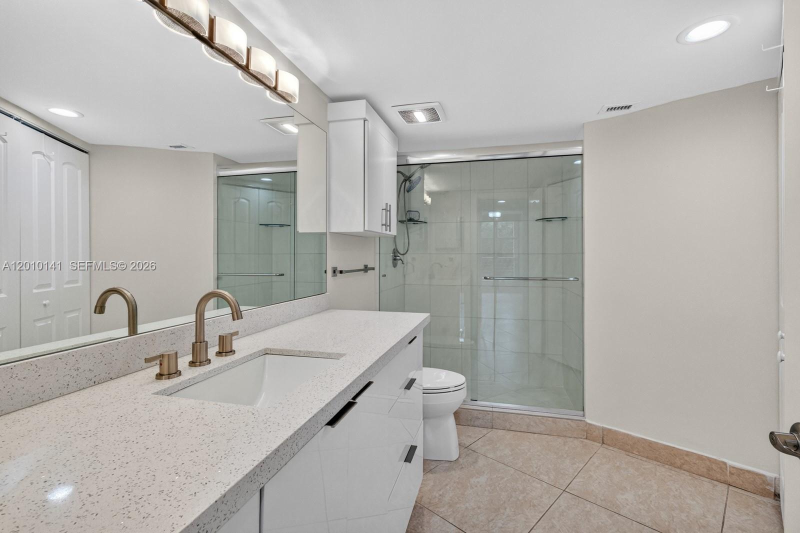 Photo of 3500 Mystic Pointe Dr  #302, Aventura, Florida, 33180 - 
