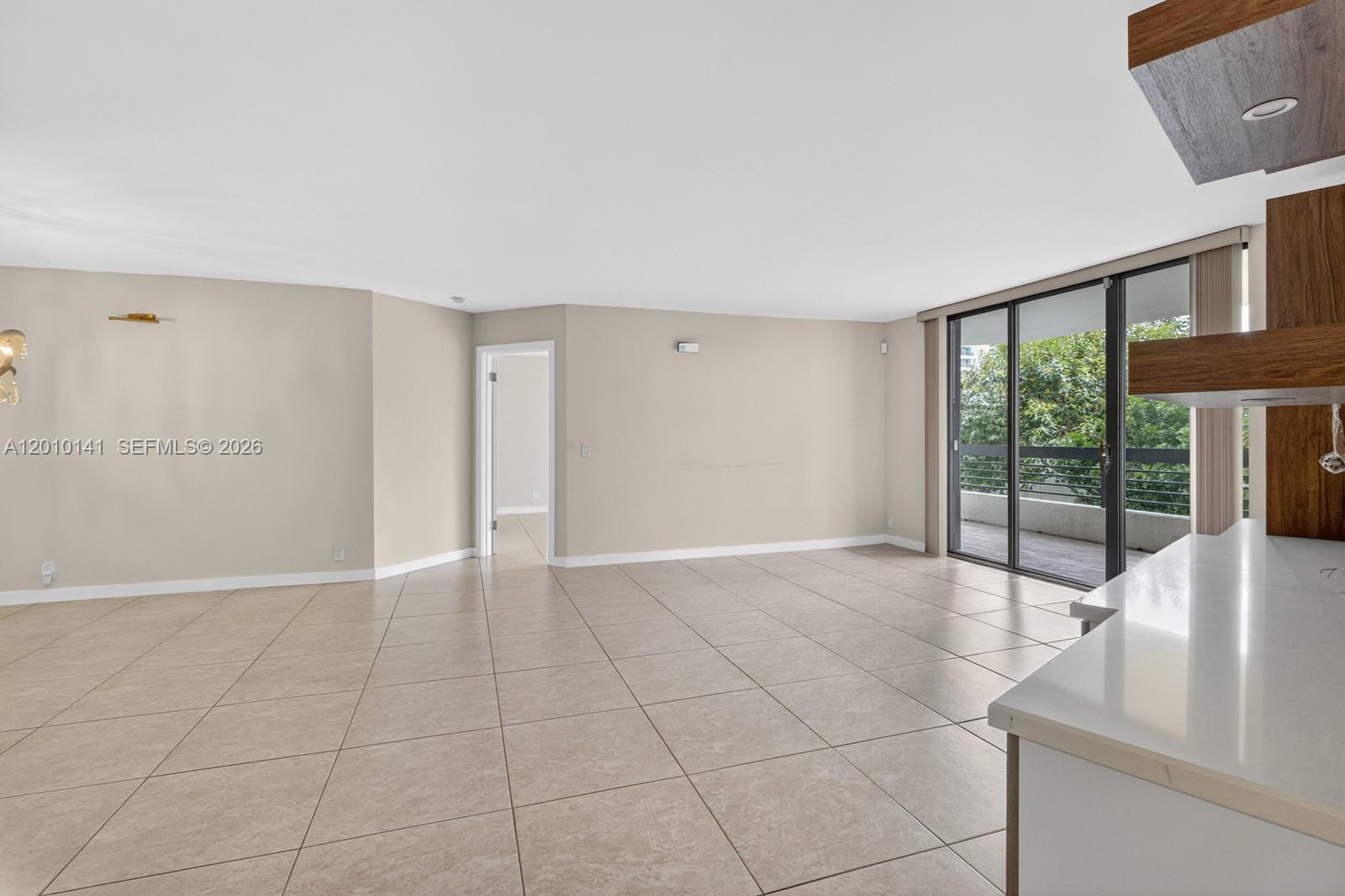 Photo of 3500 Mystic Pointe Dr  #302, Aventura, Florida, 33180 - 