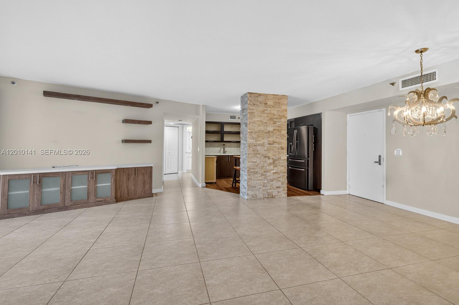 Photo of 3500 Mystic Pointe Dr  #302, Aventura, Florida, 33180 - Social area
