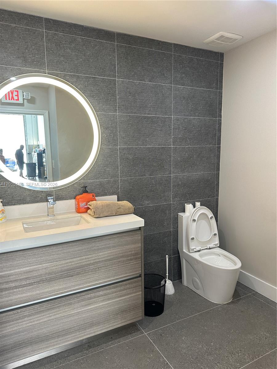 See details 102 / sq. ft. $ 2026-04-29 0 Photo