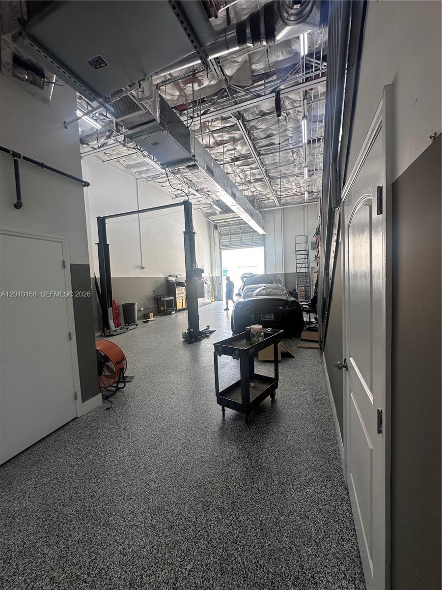 See details 102 / sq. ft. $ 2026-04-29 0 Photo