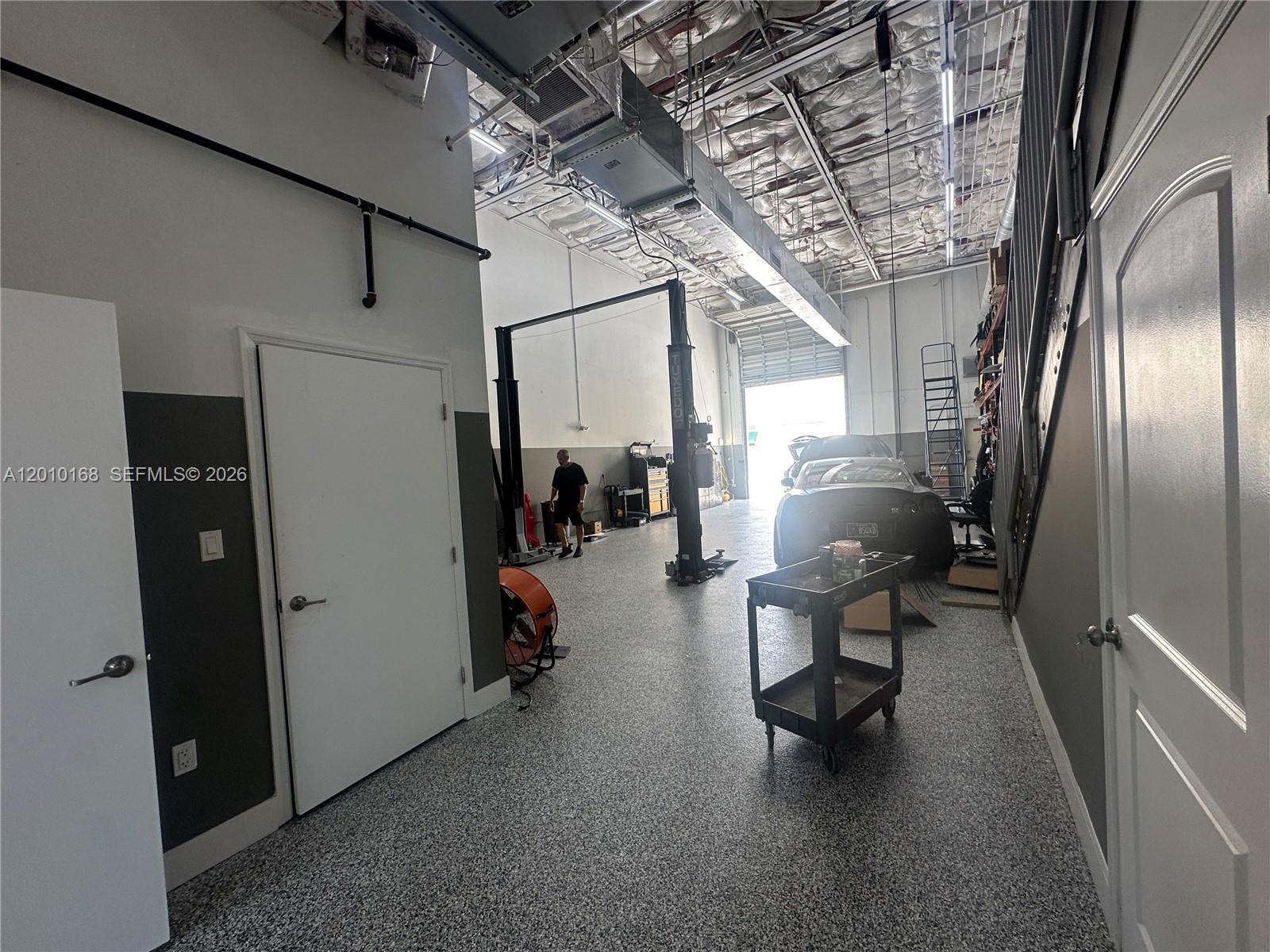 See details 102 / sq. ft. $ 2026-04-29 0 Photo