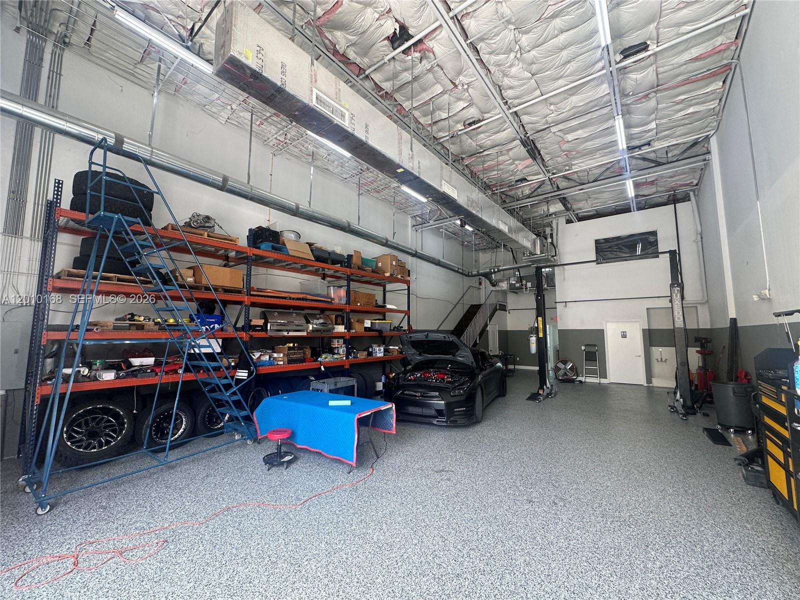 See details 102 / sq. ft. $ 2026-04-29 0 Photo
