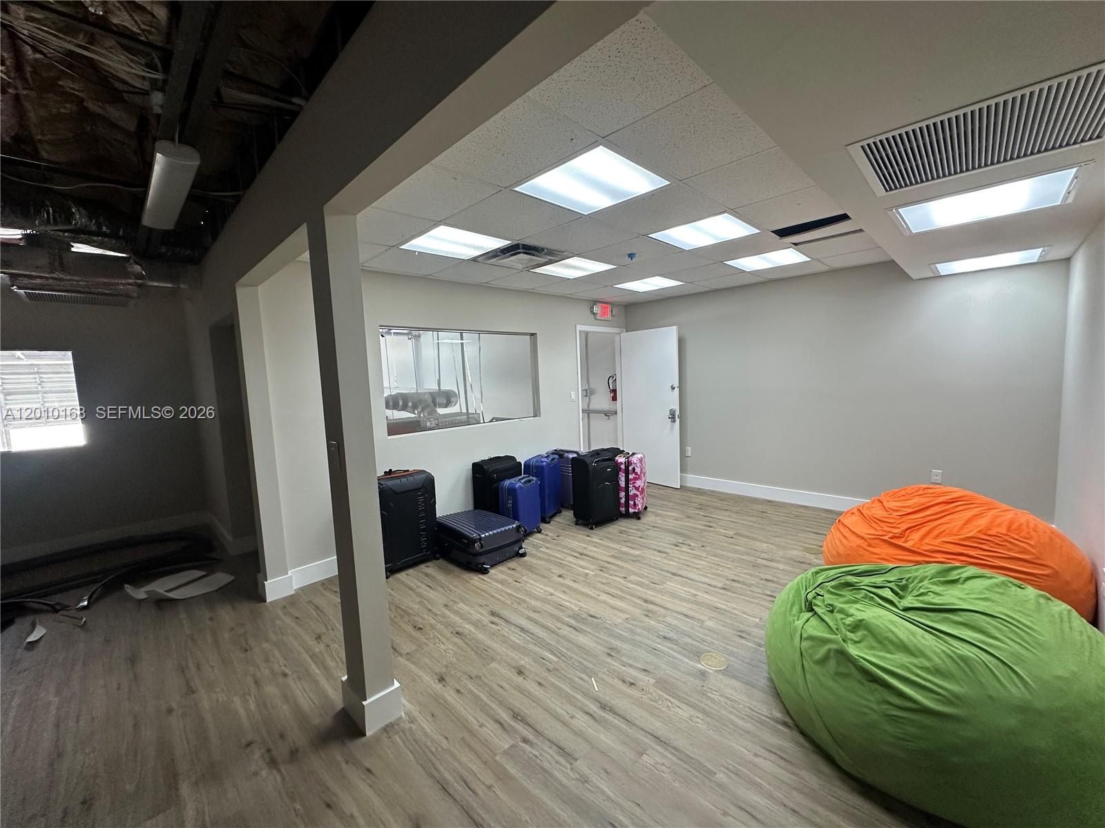 See details 102 / sq. ft. $ 2026-04-29 0 Photo