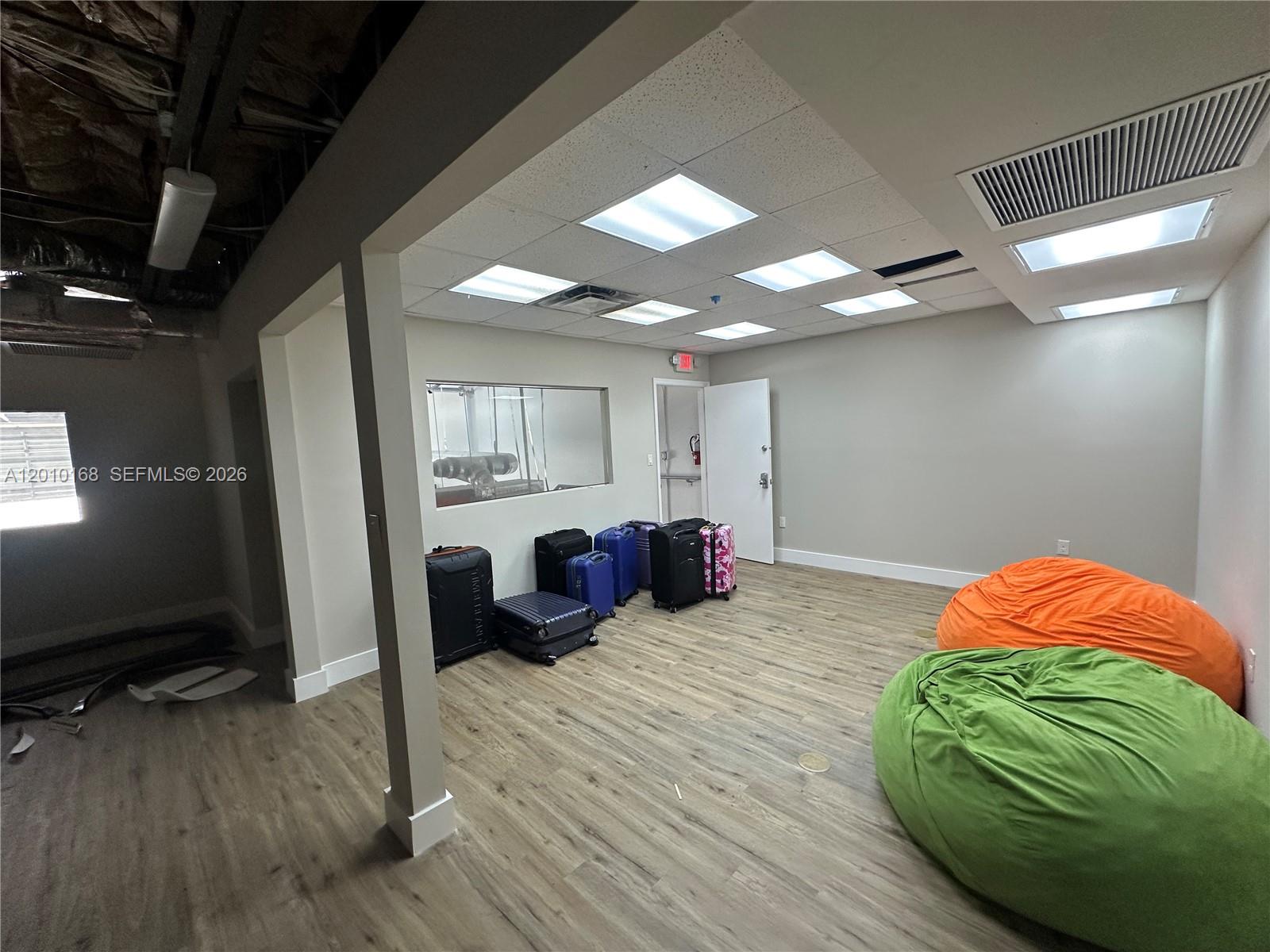 See details 102 / sq. ft. $ 2026-04-29 0 Photo