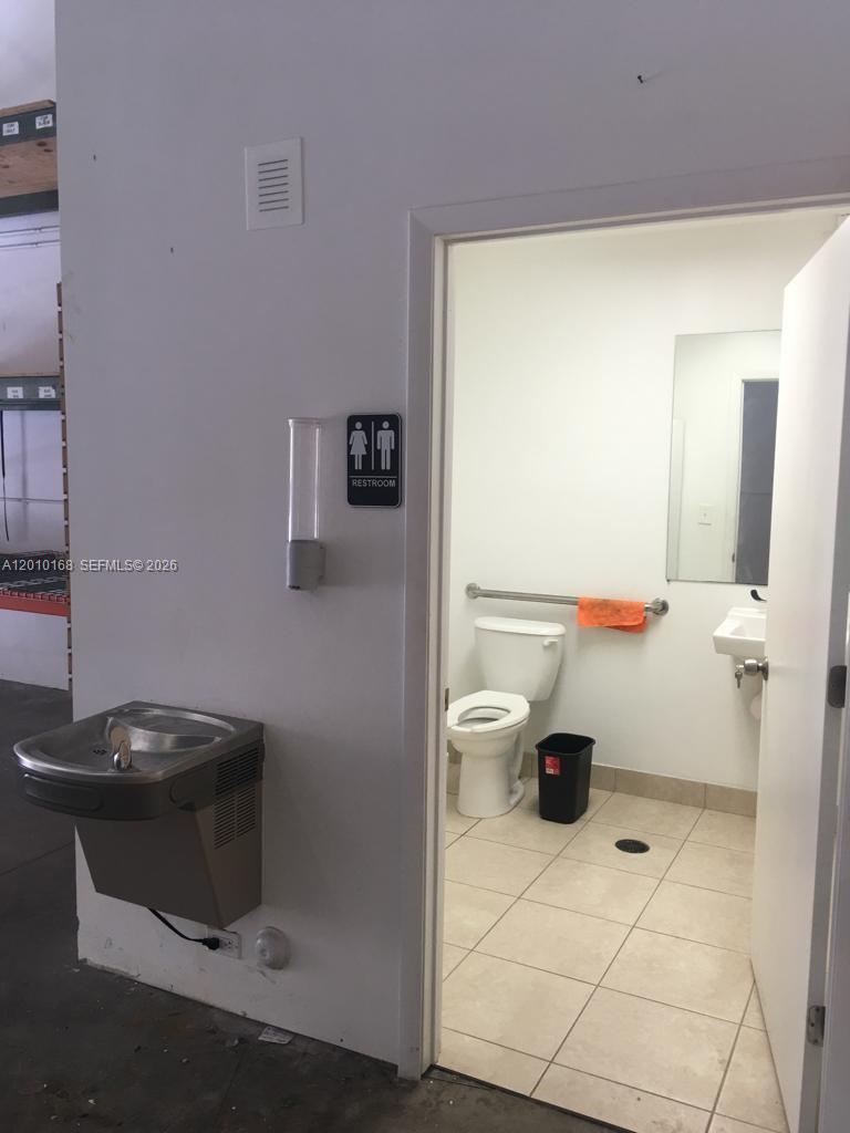 102  /   sq. ft. $ 2026-04-29 0 Photo