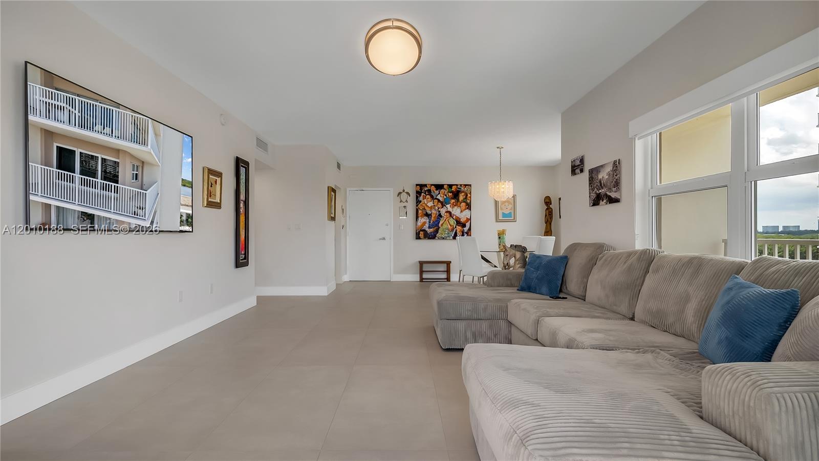 605 2 / 2 1350 sq. ft. $ 2026-04-29 0 Photo
