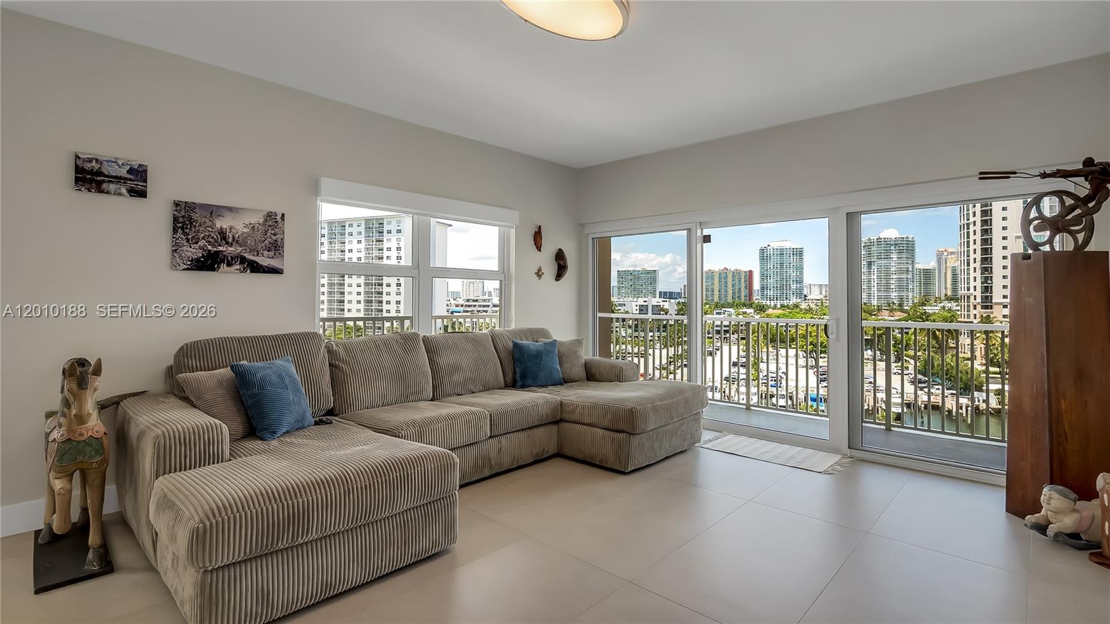 605 2 / 2 1350 sq. ft. $ 2026-04-29 0 Photo