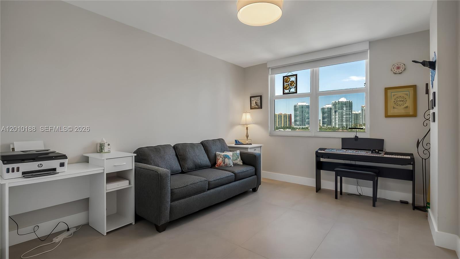 605 2 / 2 1350 sq. ft. $ 2026-04-29 0 Photo