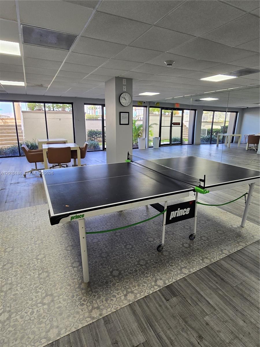 605 2 / 2 1350 sq. ft. $ 2026-04-29 0 Photo