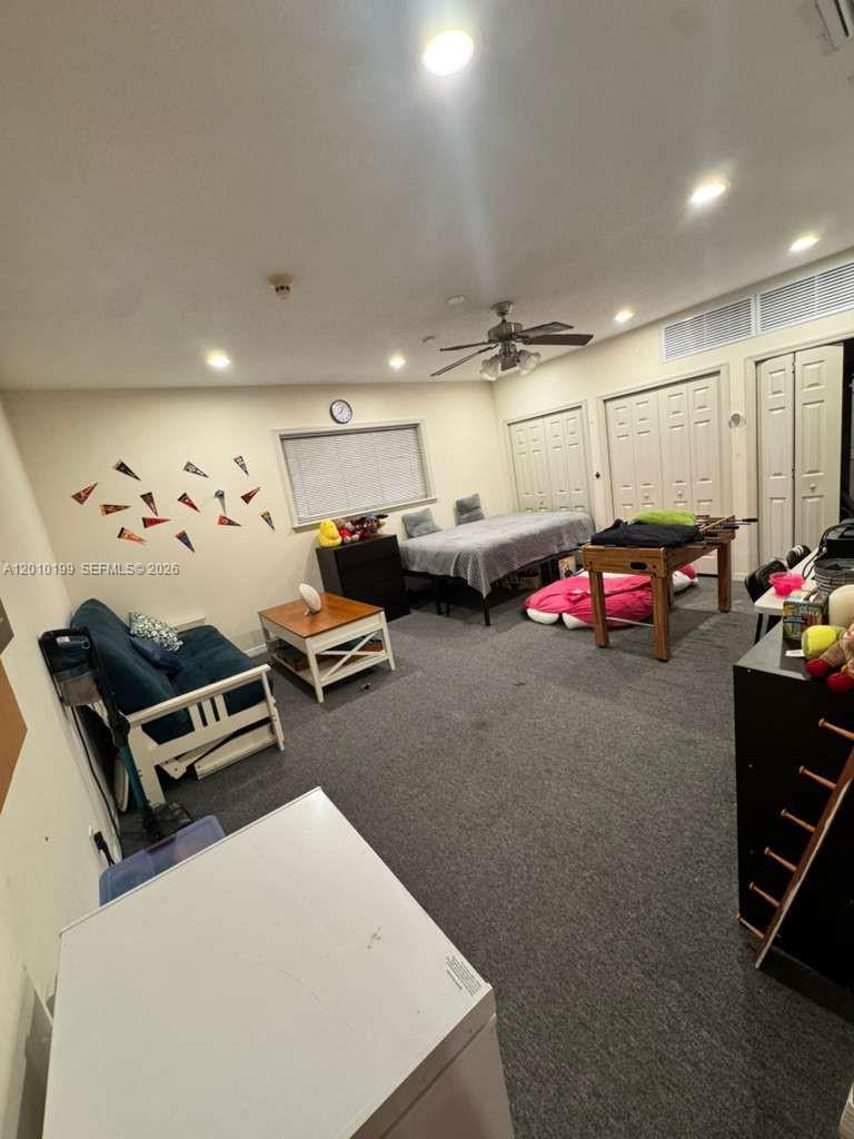 29490 5 / 3 3298 sq. ft. $ 2026-04-29 0 Photo
