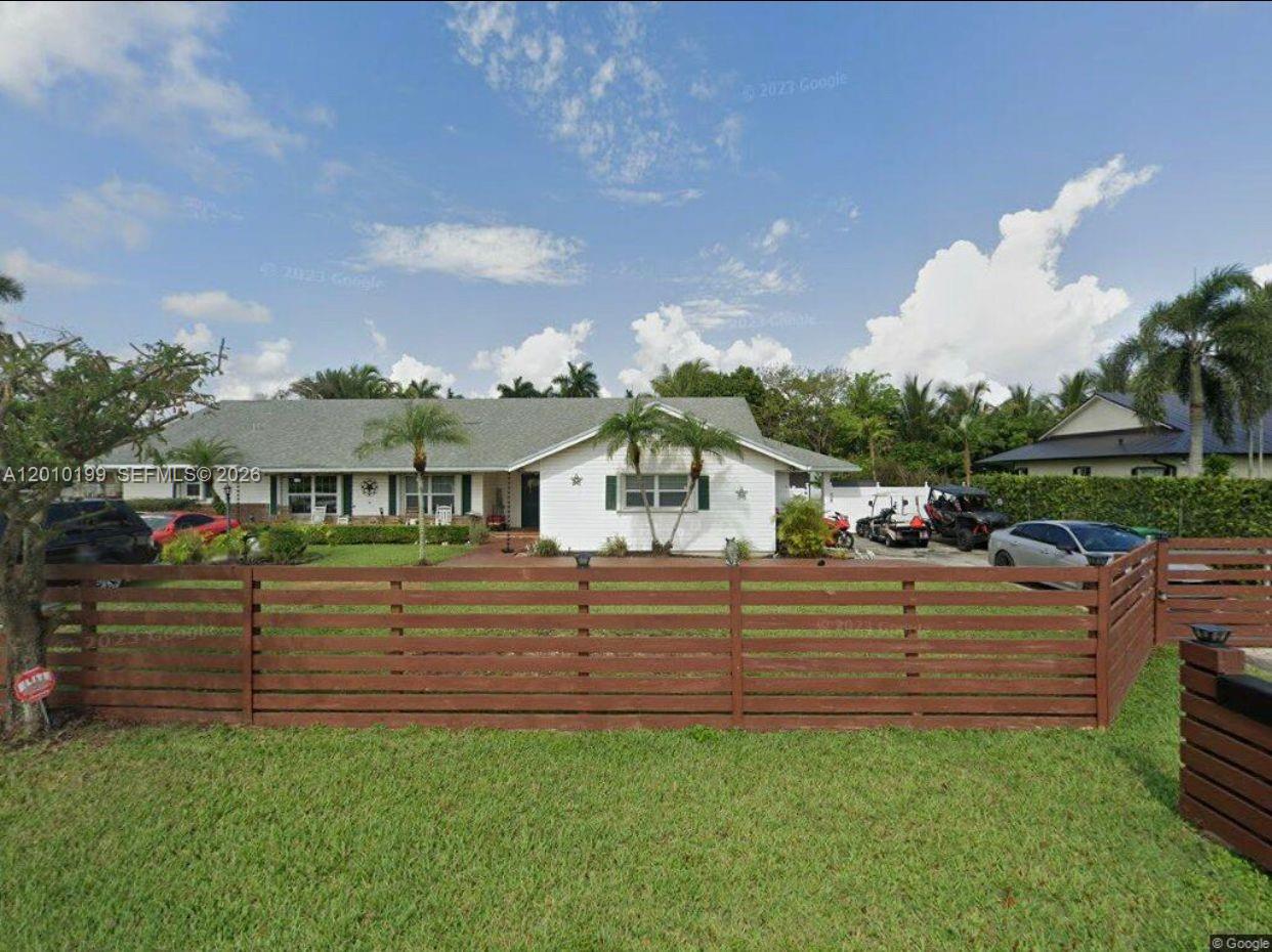 29490 5 / 3 3298 sq. ft. $ 2026-04-29 0 Photo