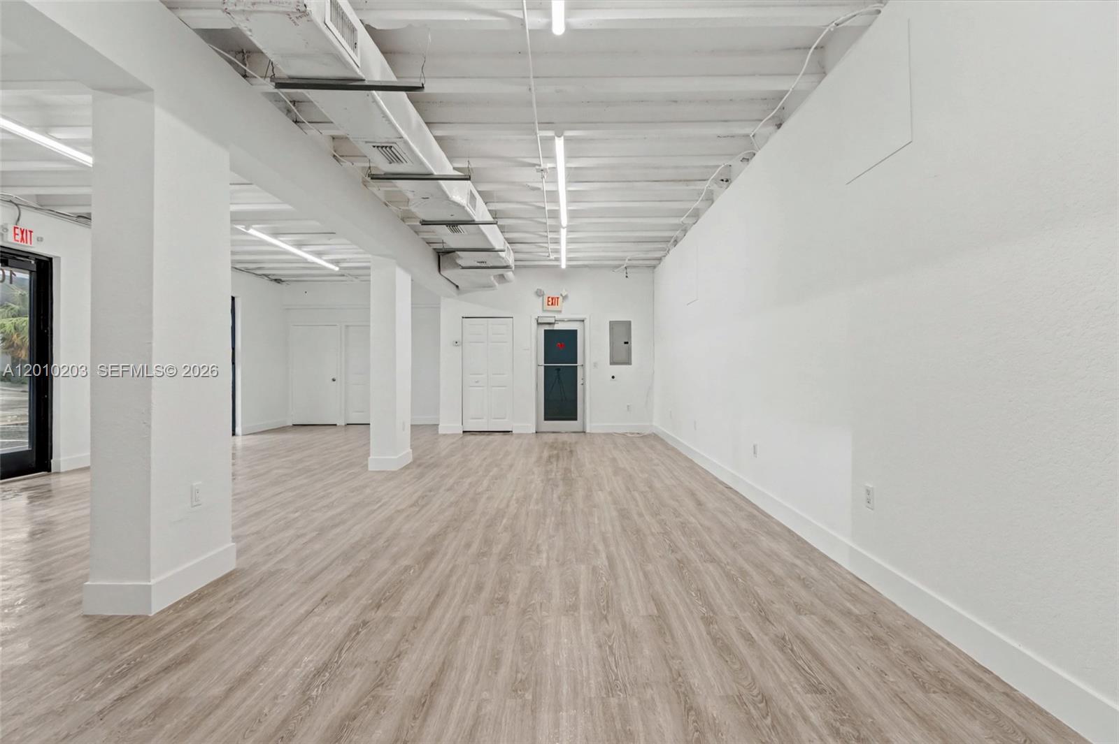 101  /   sq. ft. $ 2026-04-29 0 Photo
