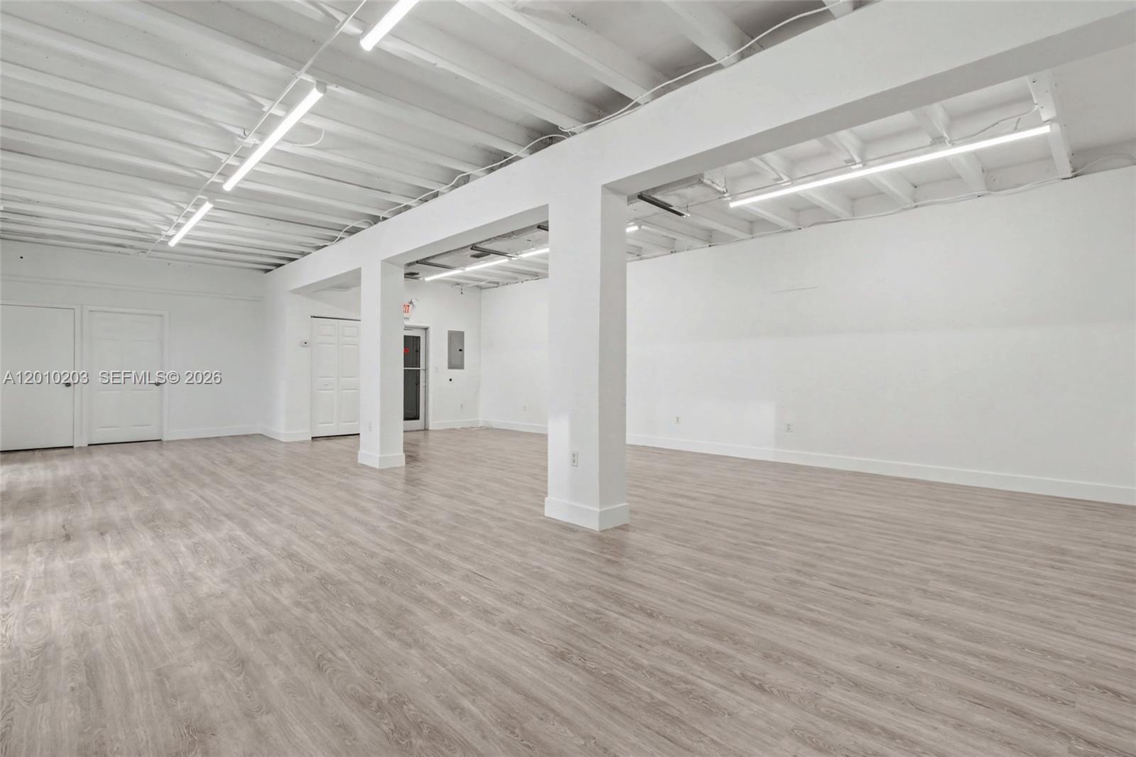 101  /   sq. ft. $ 2026-04-29 0 Photo