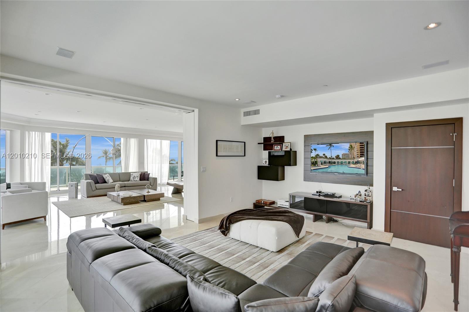 Photo of 10101 Collins Ave #4E, Bal Harbour, Florida, 33154 -