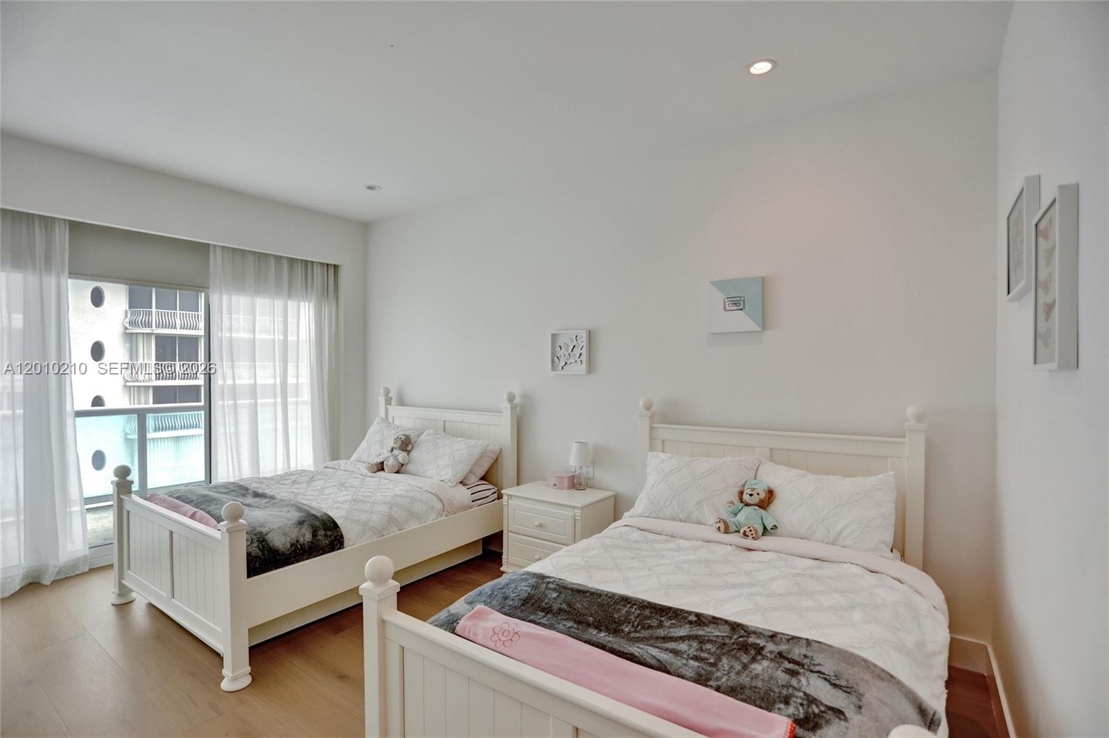 Photo of 10101 Collins Ave #4E, Bal Harbour, Florida, 33154 -