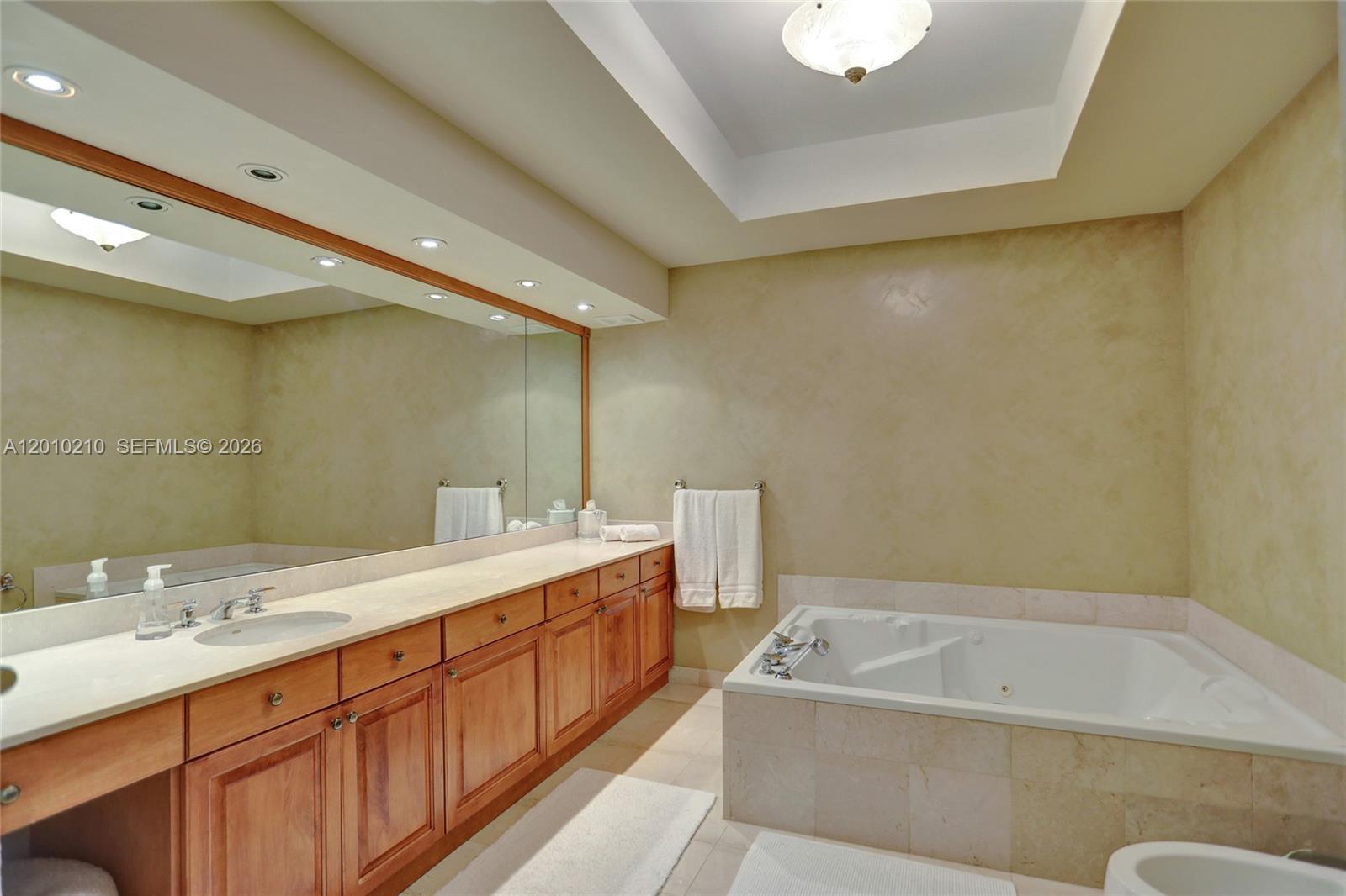 Photo of 10101 Collins Ave #4E, Bal Harbour, Florida, 33154 -
