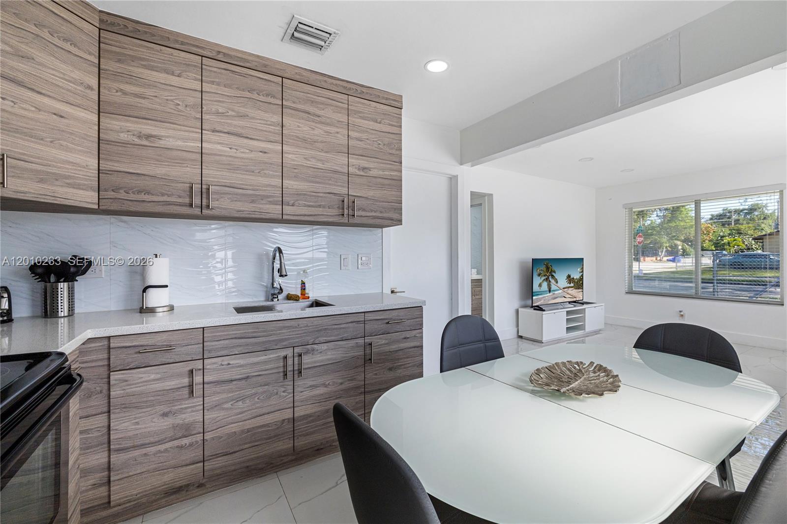 See details / 1505 sq. ft. $ 2026-04-29 0 Photo