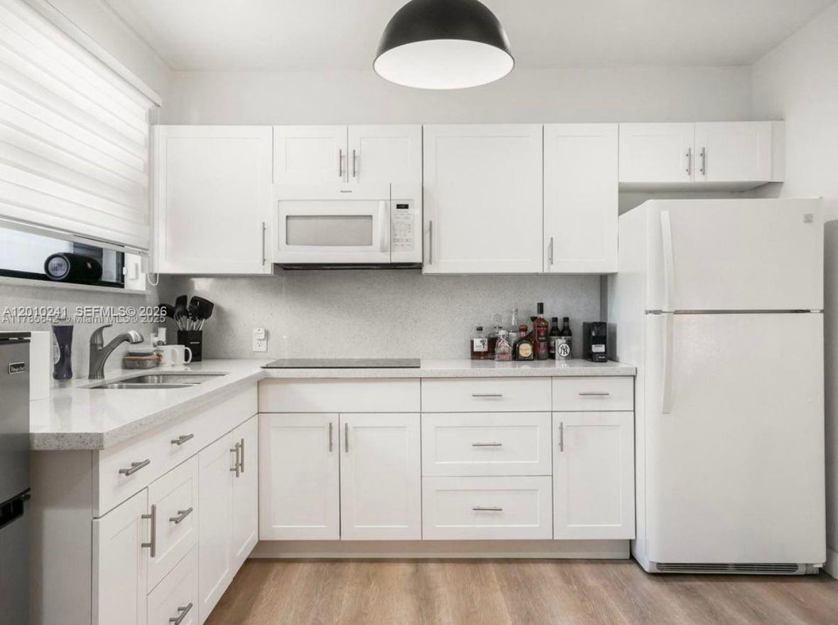 See details / 2525 sq. ft. $ 2026-05-29 0 Photo
