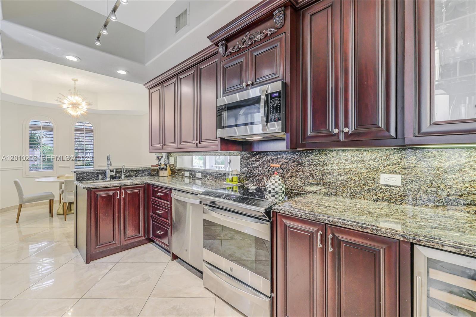 Photo of 20990 30th Pl  (20990), Aventura, Florida, 33180 - 