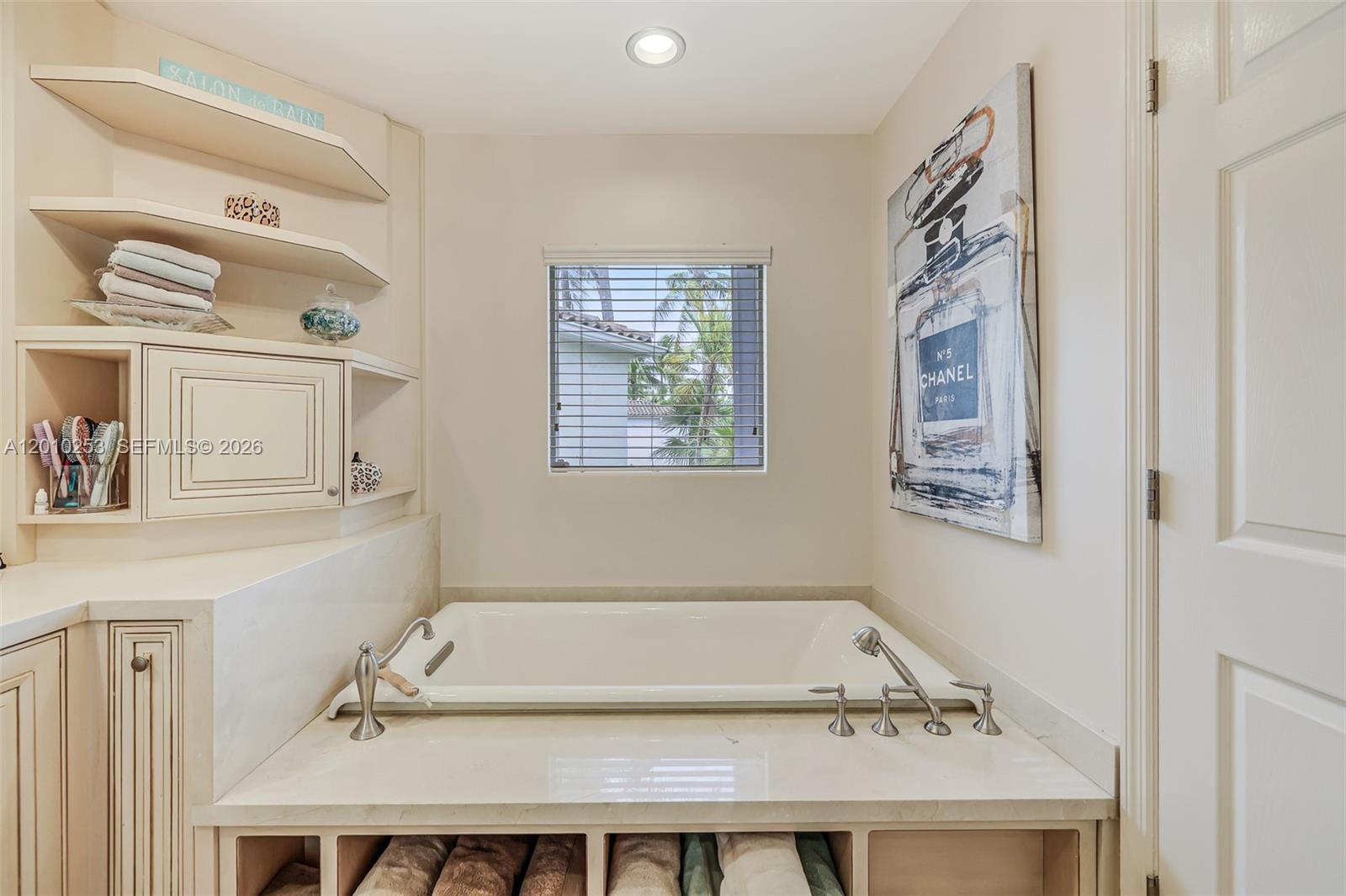 Photo of 20990 30th Pl  (20990), Aventura, Florida, 33180 - 