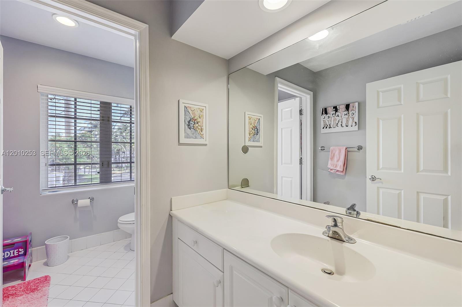 Photo of 20990 30th Pl  (20990), Aventura, Florida, 33180 - 