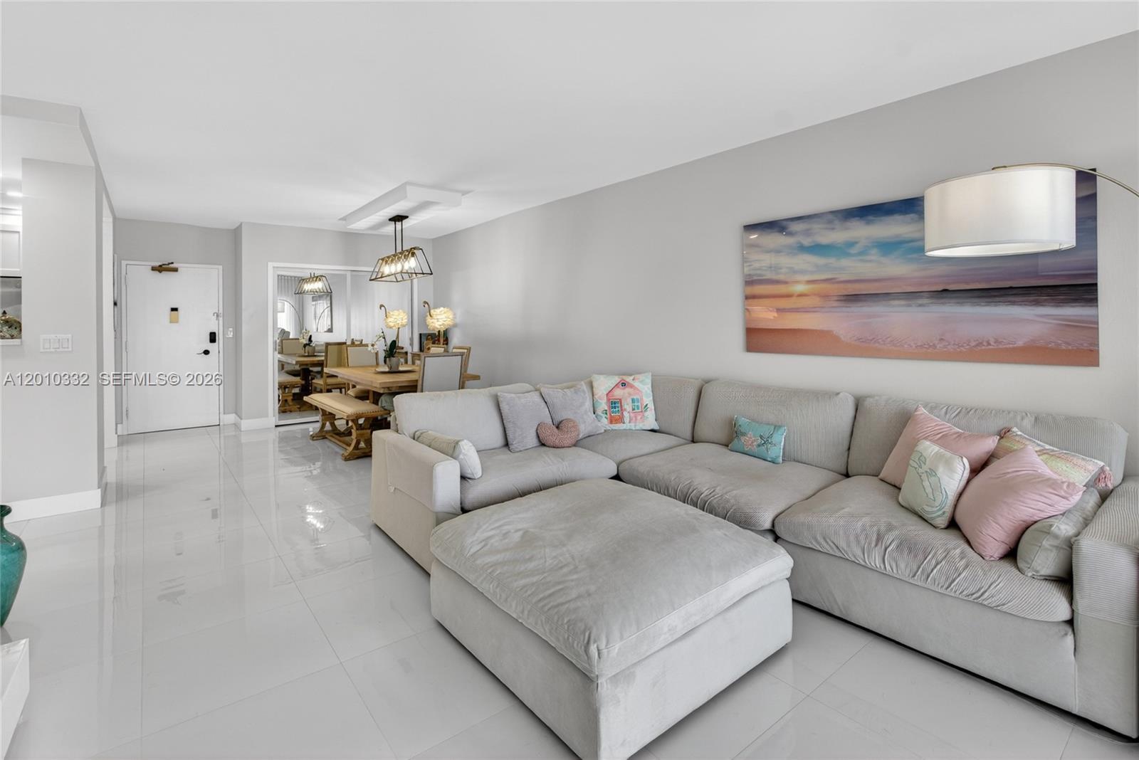 22H 2 / 2 1240 sq. ft. $ 2026-04-30 0 Photo