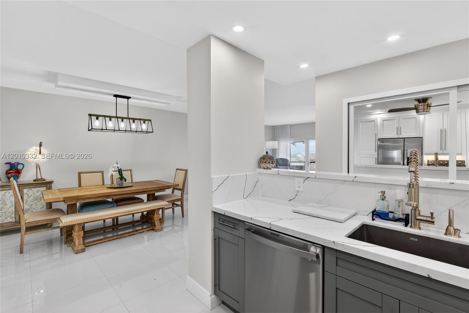 22H 2 / 2 1240 sq. ft. $ 2026-04-30 0 Photo