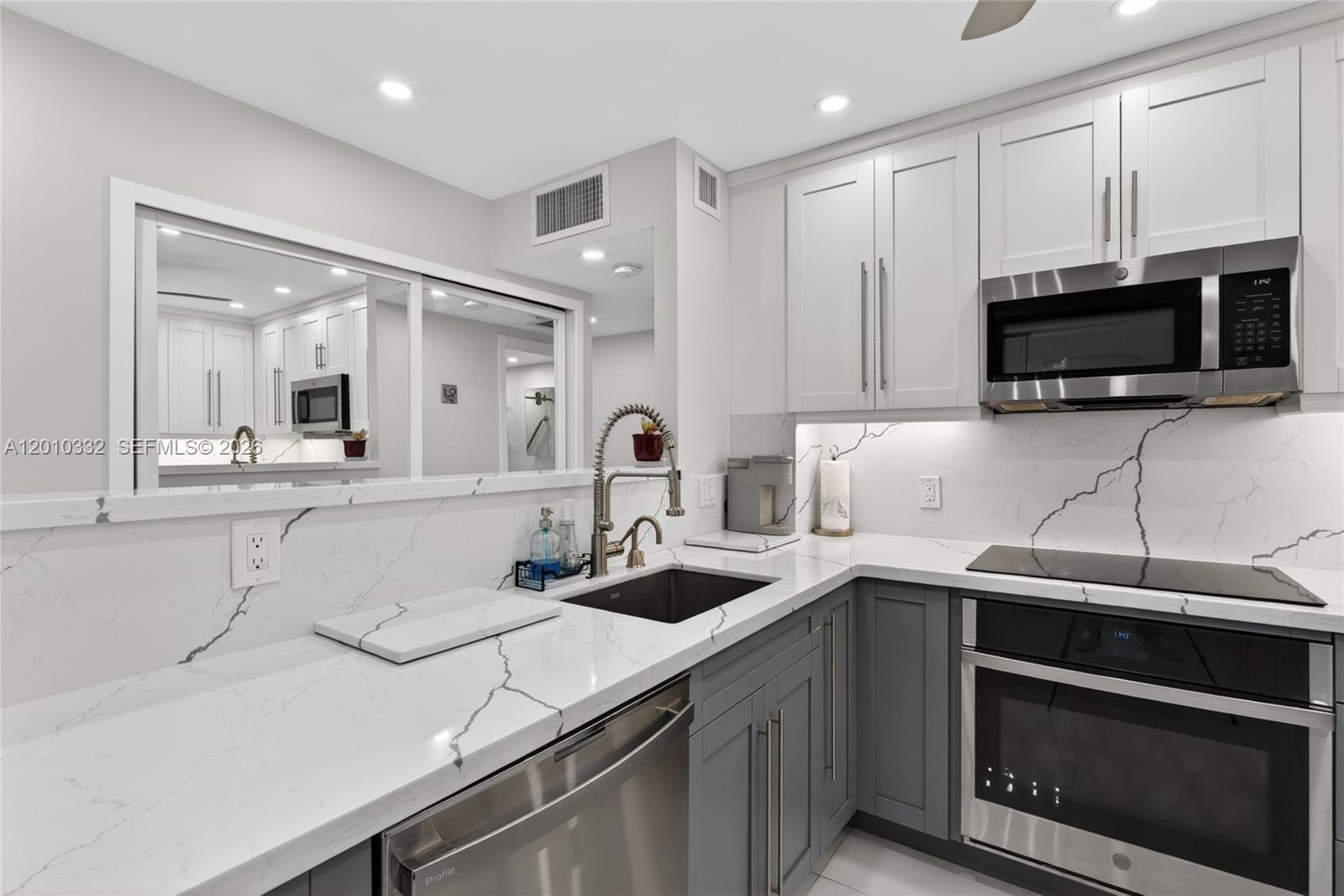 22H 2 / 2 1240 sq. ft. $ 2026-04-30 0 Photo