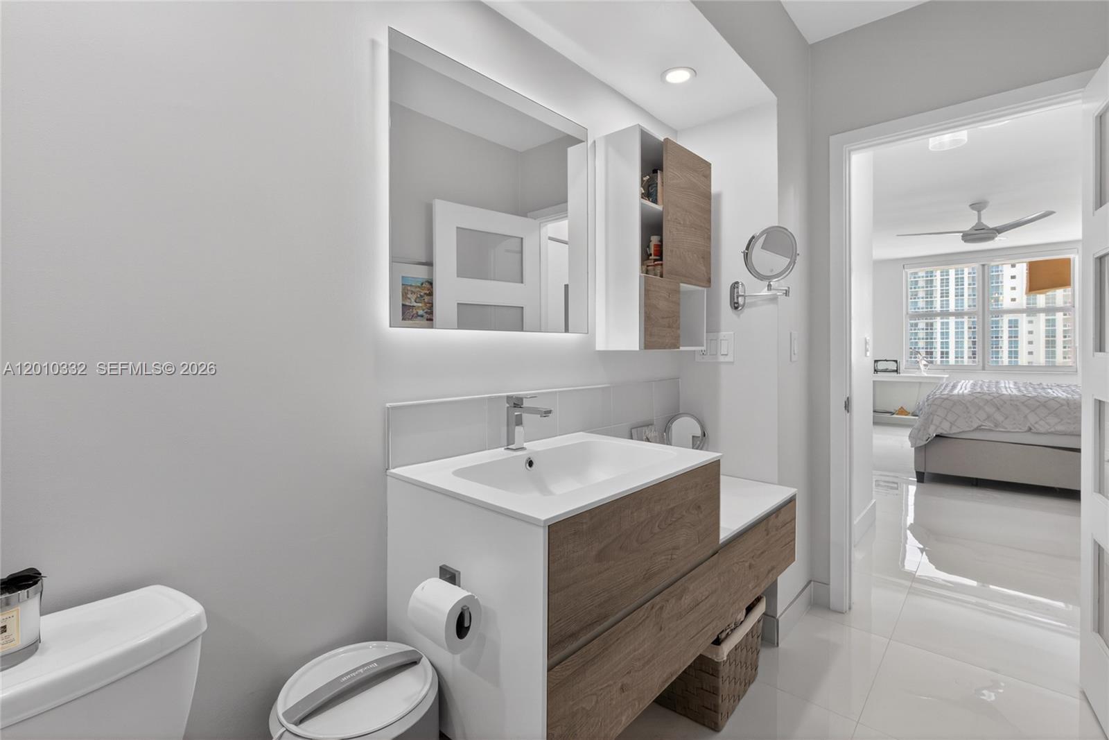 22H 2 / 2 1240 sq. ft. $ 2026-04-30 0 Photo